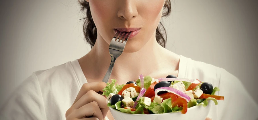 چه بخوریم تا موهای سالم و پوستی زیبا داشته باشیم